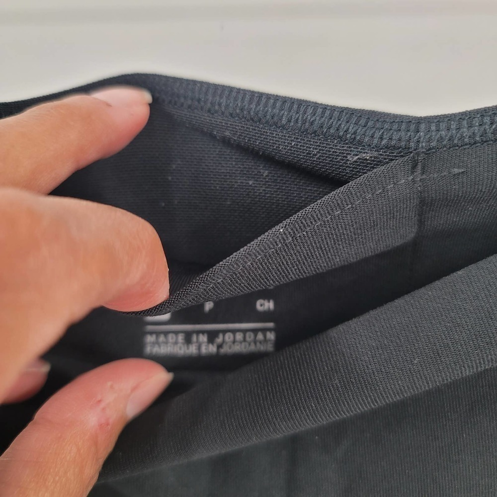 Nike Dri-Fit Cropped Leggings Size S Active - Picture 6 of 7